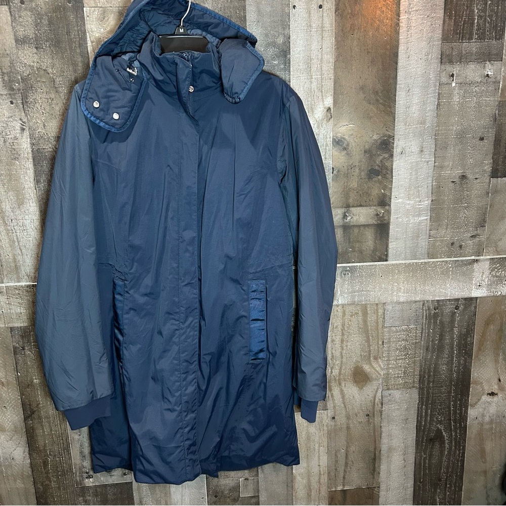 Women  Navy Blue Hooded Jacket by Lulemon